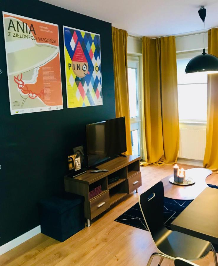 Apartamenty Teatralne Gorzow Wielkopolski Bagian luar foto