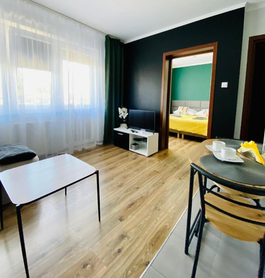 Apartamenty Teatralne Gorzow Wielkopolski Bagian luar foto