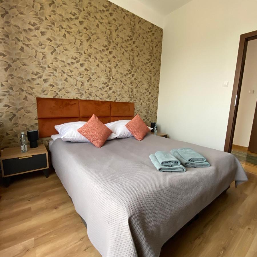Apartamenty Teatralne Gorzow Wielkopolski Bagian luar foto